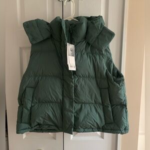 NWT Lululemon Wunder Puff Cropped Vest